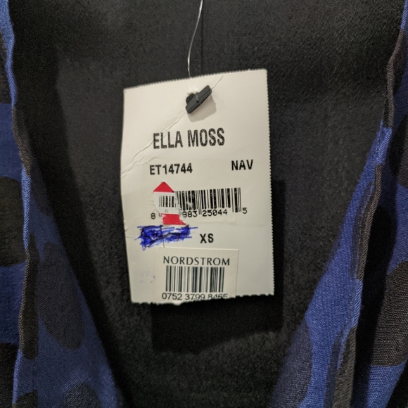 Ella Moss Navy Dot Drape Neck Tank Blouse - Picture 5 of 8